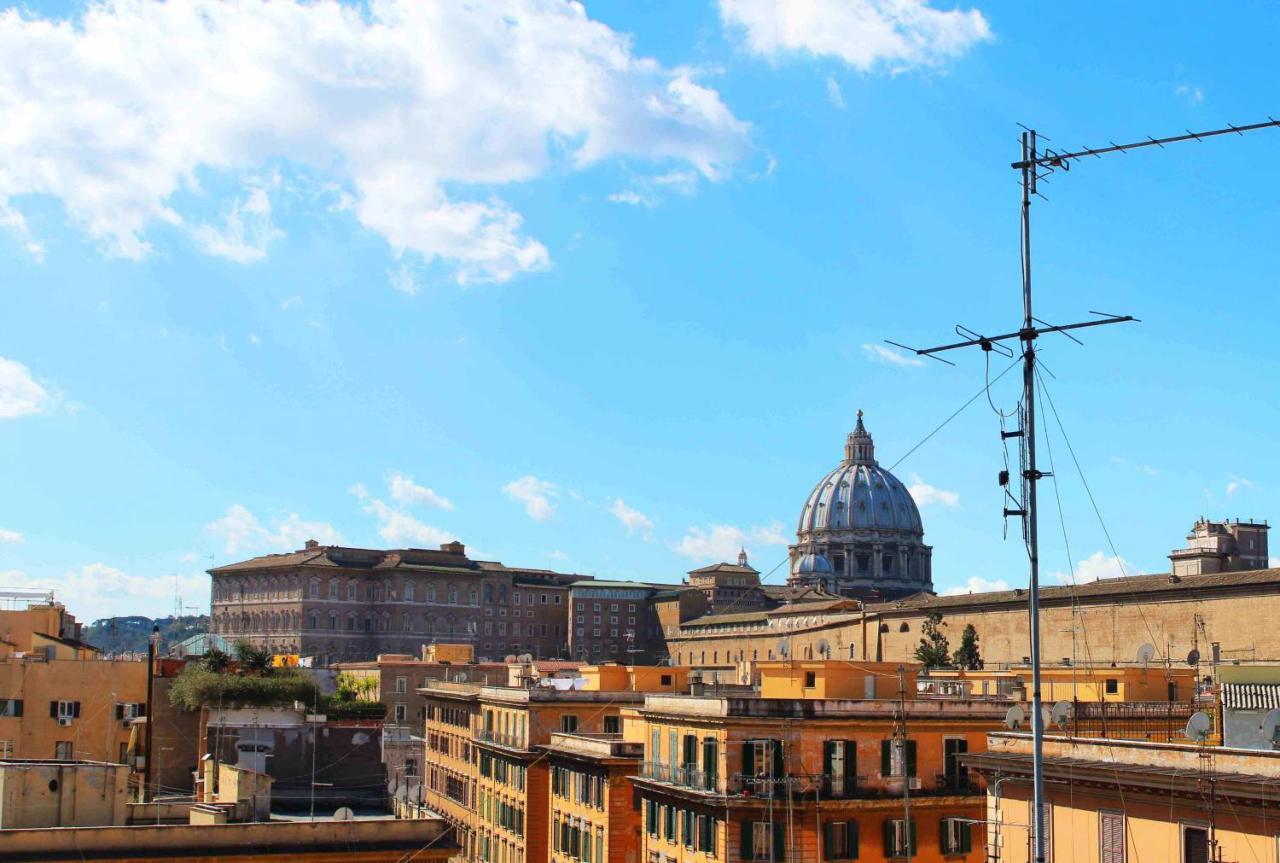 Ferrini Apartment Vatican Museums Рим Экстерьер фото